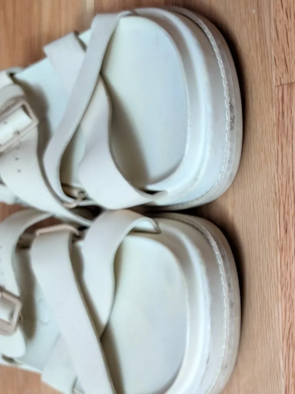 Chaco Townes Sandals cream leather sz 8 Angora Podiatrist Luvseat